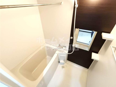 【浴室】 | アヴァンツァーレ弁天 | お風呂で日々の疲れを落としましょう