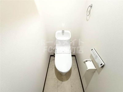 【トイレ】 | アヴァンツァーレ弁天 | トイレもきれいです