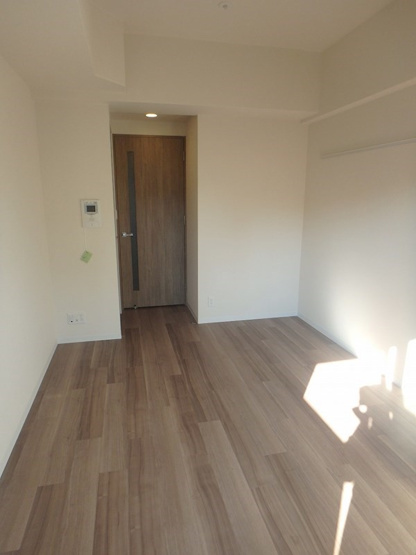 【居間・リビング】プレサンス塚本駅前