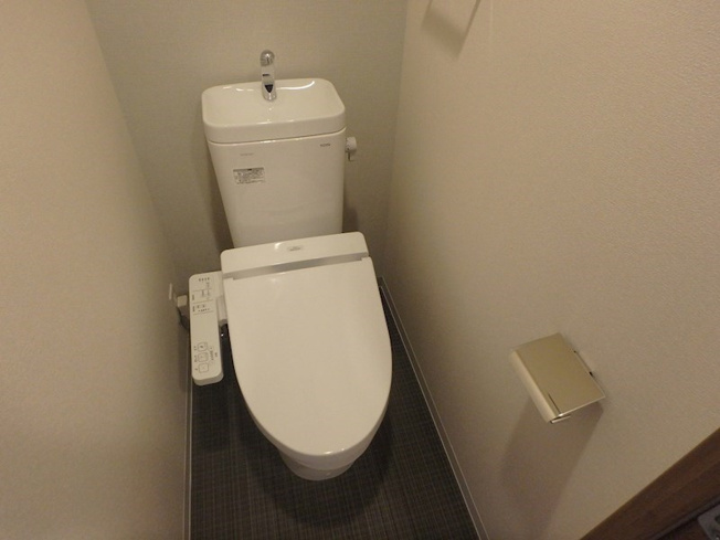 【トイレ】プレサンス塚本駅前