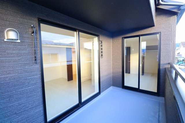 新築戸建・新築建売　伊達市梁川町中久保【耐震＋制震】梁川小・梁川中のバルコニー