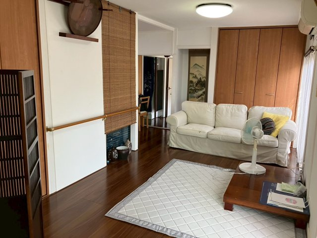 丸亀市飯山町東坂元　飯野山が見えるリフォーム平屋の居間・リビング