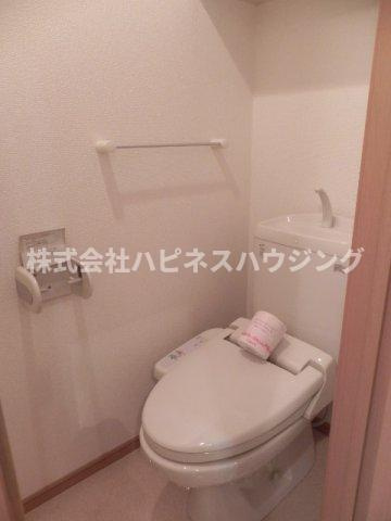 ロックガーデン森Ｂのトイレ|落ち着いたトイレです