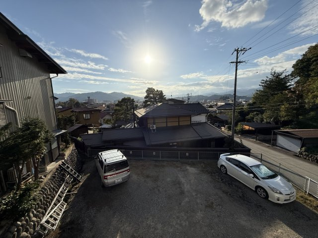 12/26成約　高山市左京町　1,200万円（10/15新規）の展望