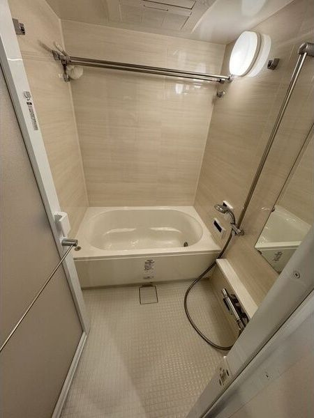 ブランズ大阪松屋町の浴室