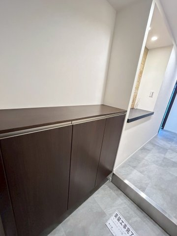 シルバーハイツ東寺町の玄関|玄関