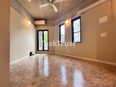 【内装】 | VARIER OYODO