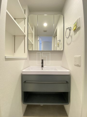 【独立洗面台】 | セレニテ難波グランデノール | セレニテ難波グランデノール　独立洗面台
