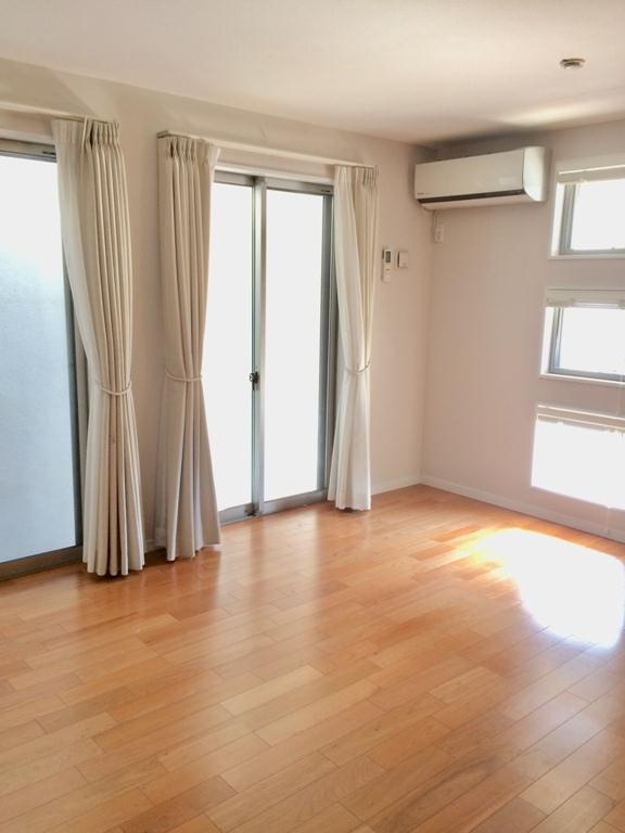 上井草戸建の寝室