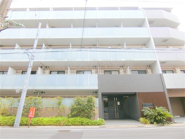 DIPS南六郷の外観|2016年1月築　RC鉄筋コンクリート造地上5階建て1K～1LDK総戸数58戸　東京都大田区南六郷2丁目　京浜急行本線雑色駅最寄りの分譲賃貸マンション