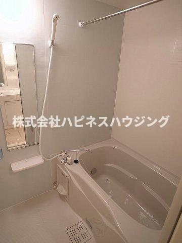 ロックガーデン森Ｃの浴室|お風呂です