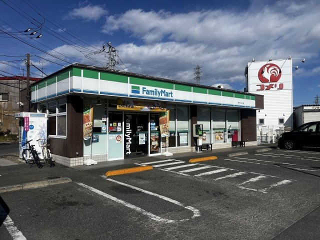 レオパレスミカーレの周辺