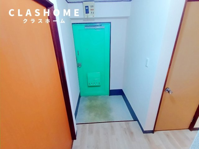 マンション バレンシア　　刈谷市近郊の賃貸はクラスホーム刈谷店の玄関|同物件の別部屋になります。