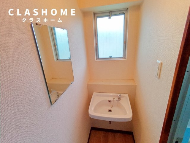 マンション バレンシア　　刈谷市近郊の賃貸はクラスホーム刈谷店の洗面所|同物件の別部屋になります。