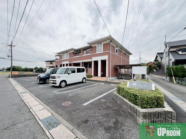 カーサヴェンティの駐車場