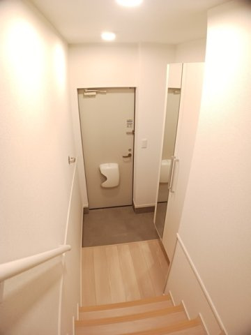 サンセットコースト弐番館の玄関