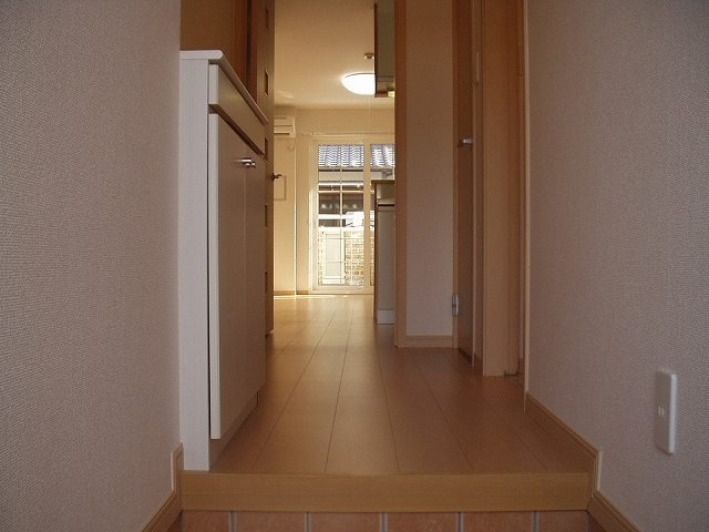 Ｇｒａｃｅ　Ｈｉｌｌ　楠木の玄関