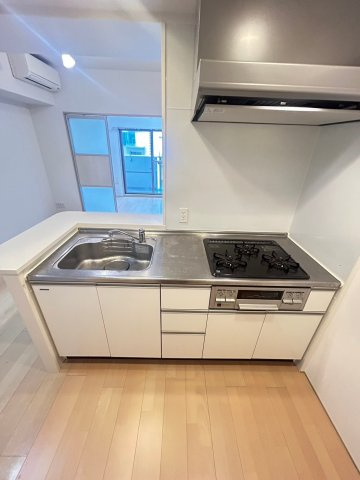 STELLA LUCE 北野坂のキッチン