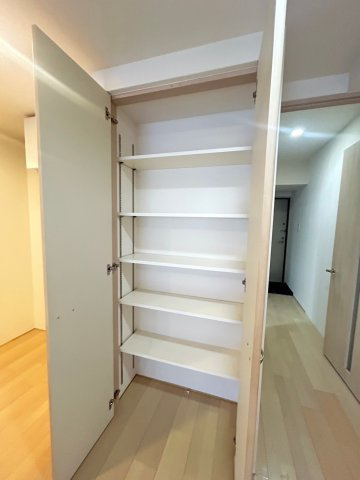 STELLA LUCE 北野坂の収納