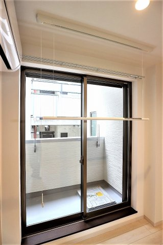 【バルコニー】 | 仲介手数料半額！HPに初期費用掲載！「プライスホーム」で検索！REGALEST 大橋 Me-ry Ⅲ