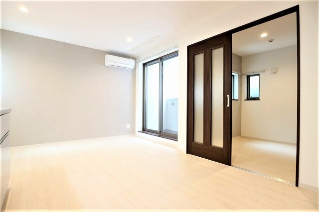 【居間・リビング】 | 仲介手数料半額！HPに初期費用掲載！「プライスホーム」で検索！REGALEST 大橋 Me-ry Ⅲ