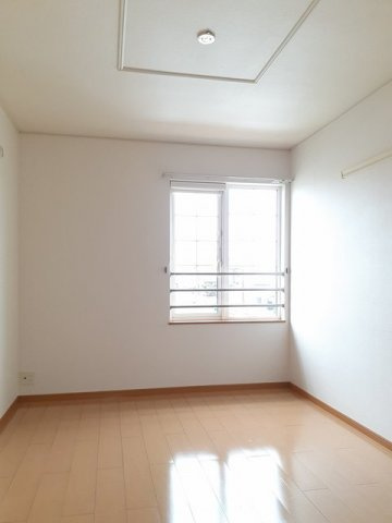 スカーレットの内装