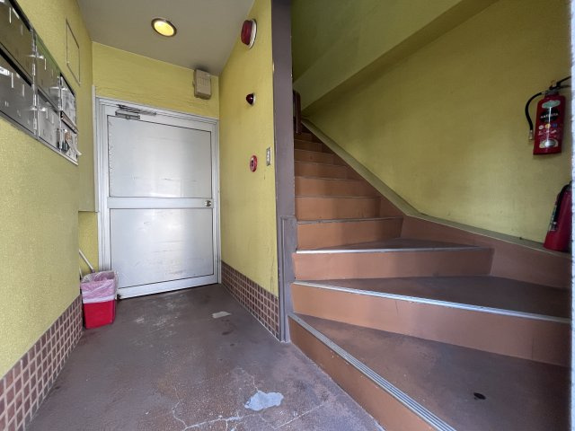 グランドキャパ杉本のエントランス