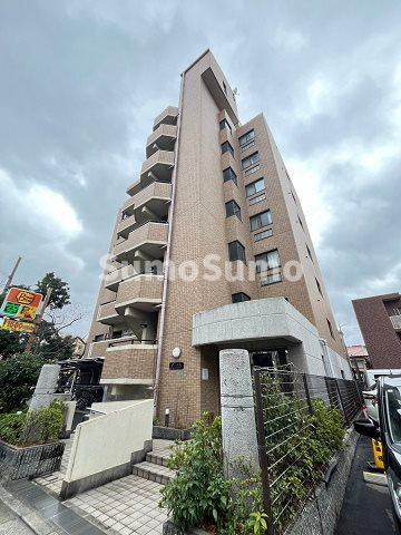 メゾン共栄の外観