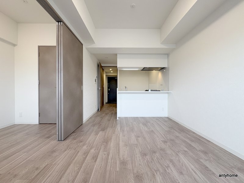 プレサンス長田レジェール　仲介手数料無料の居間・リビング