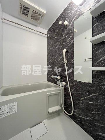 S-RESIDENCE東別院の浴室