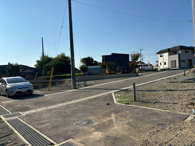 仲介手数料不要　よかタウンBloom菊池郡大津町下町２期【大津南小・大津中】の前面道路含む現地写真