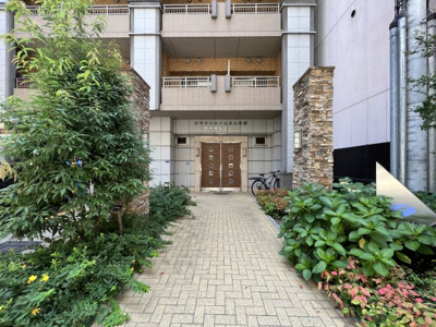 【エントランス】 | クラウンハイム北心斎橋フラワーコート