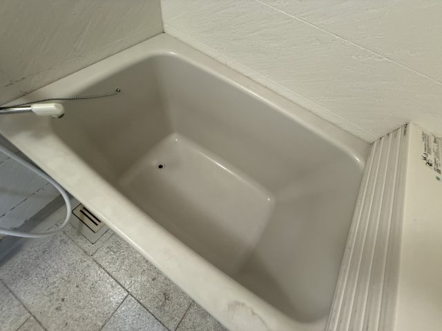 千里泉ヶ丘スカイハイツの浴室