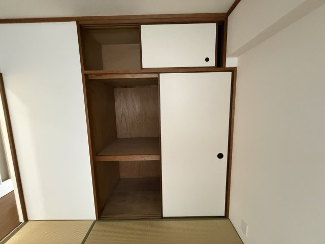 千里泉ヶ丘スカイハイツの収納