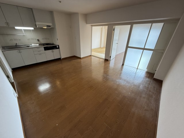 千里泉ヶ丘スカイハイツの内装