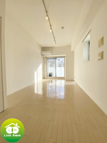 森下ツインキャッスルS棟の居間・リビング