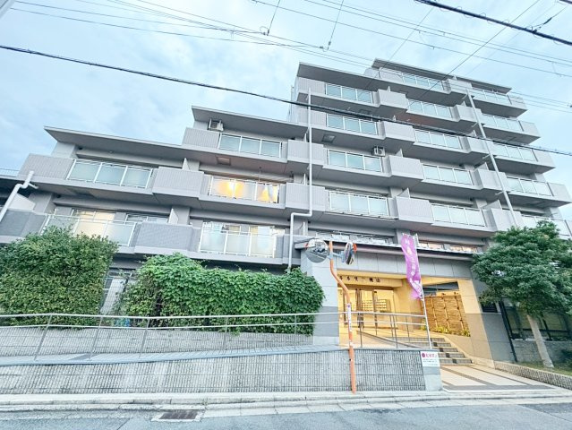 ペルル伏見桃山