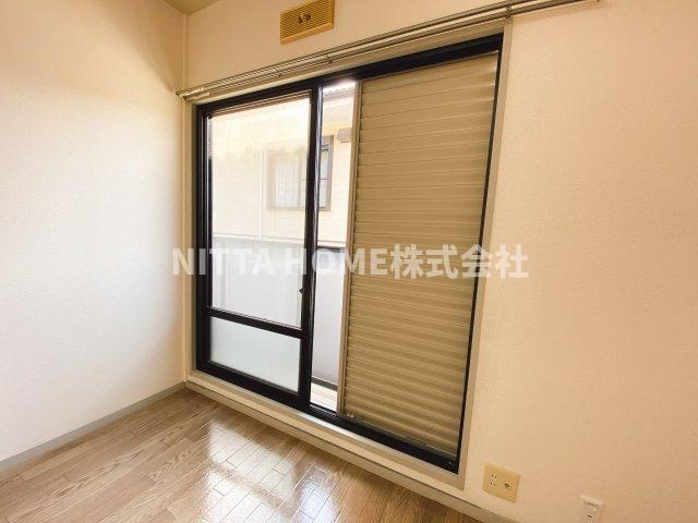 石生ハイツのその他共用部分|雨戸シャッター搭載♪