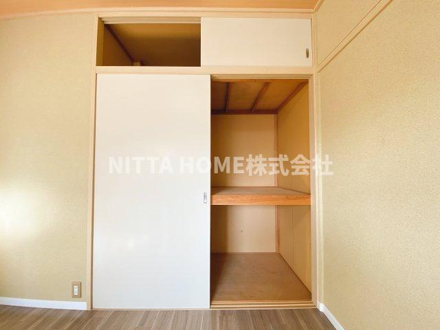 石生ハイツの収納|大きなクローゼットもありますよ☆