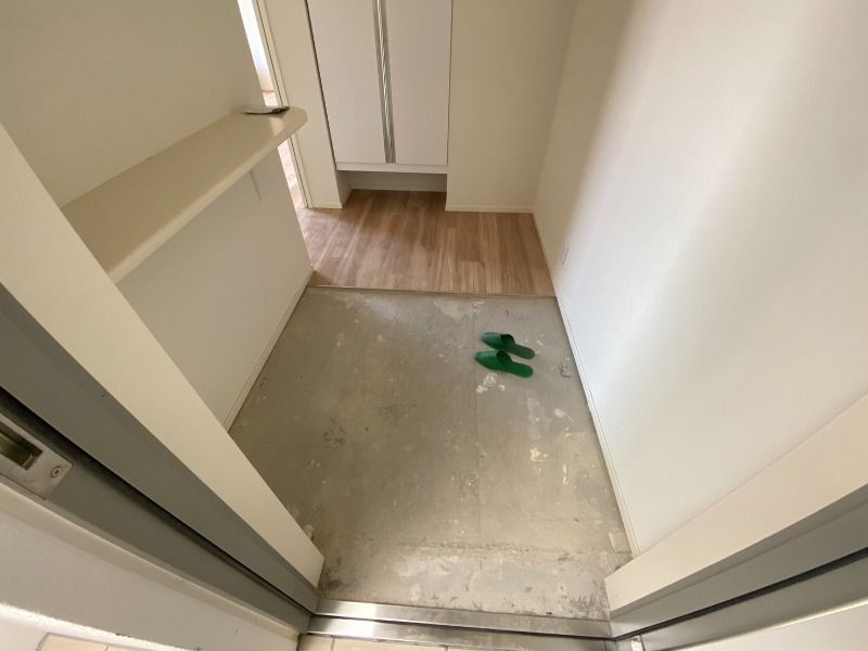 CREAL学芸大学 の玄関