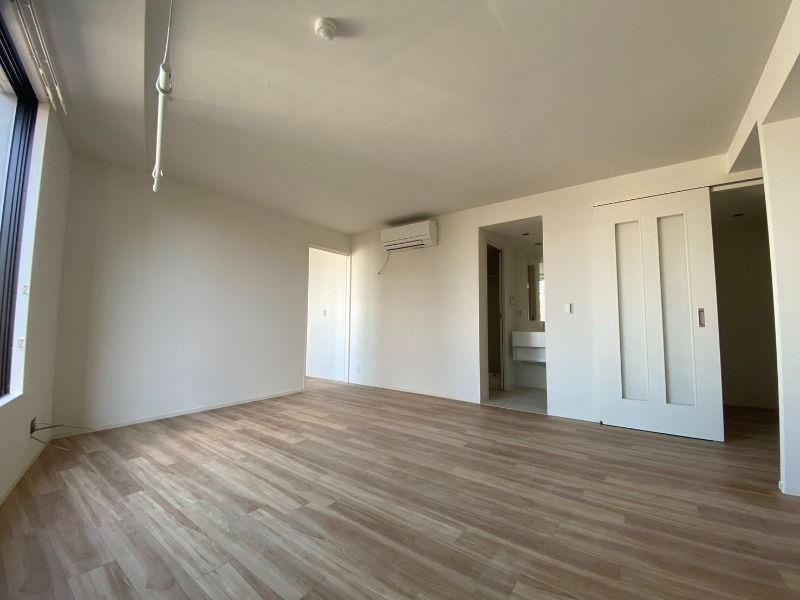 CREAL学芸大学 の内装