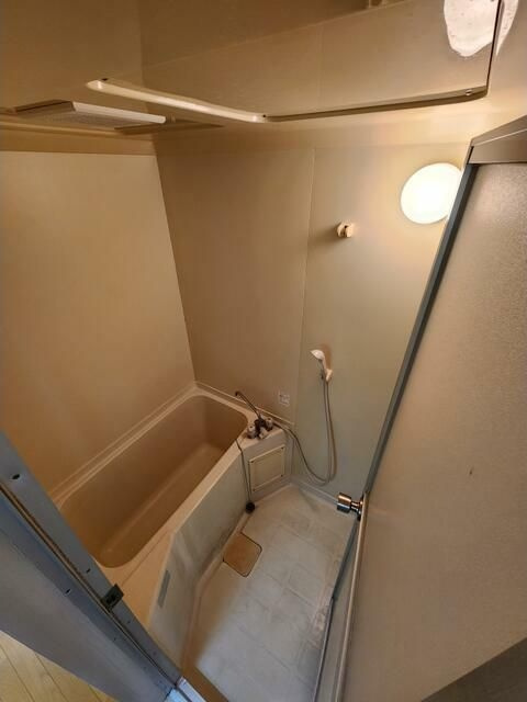 シャインドミールの浴室