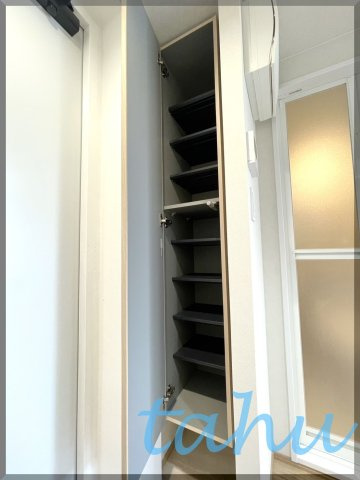  プラチナフォルム上野秋葉原Ⅱの玄関