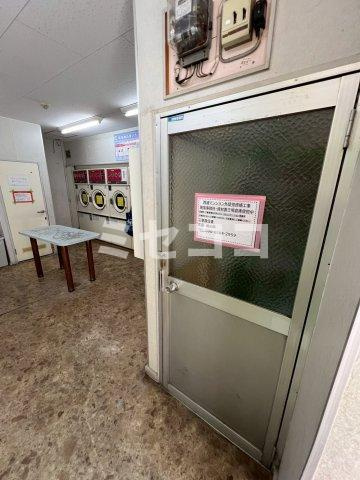 西浦マンションの内装