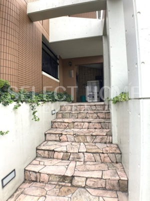 【エントランス】 | ノベルティGX | ゆとりのあるエントランスです