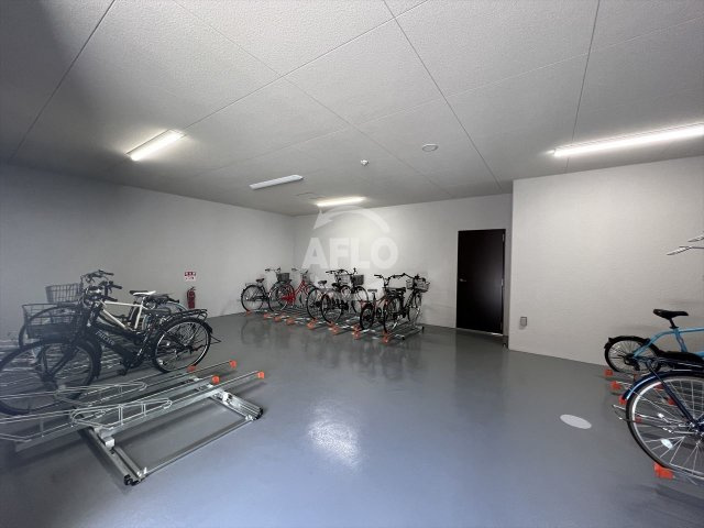 プレジオ都島ASIANの駐車場|プレジオ都島ASIAN　駐輪場