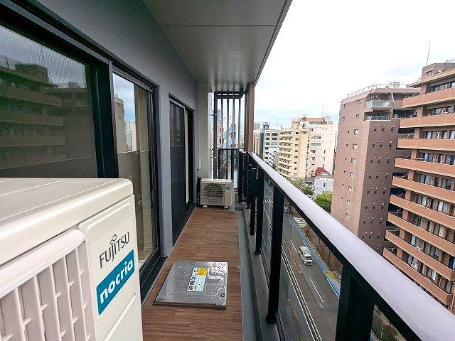 URBAN PARK浅草Ⅱのバルコニー|10Fワイドバルコニー