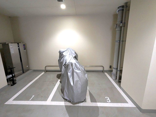URBAN PARK浅草Ⅱの設備|屋内屋根付きバイク置場、サイズ・空き状況は別途ご確認お願い申し上げます