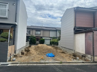 交野市松塚　第1期　売土地の前面道路含む現地写真