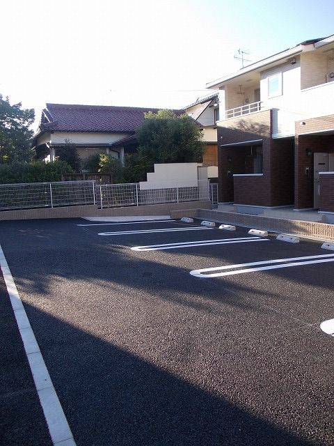 インフィニティ　Ｋ２　　刈谷市近郊の賃貸ならクラスホーム刈谷店の駐車場